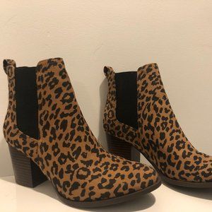 LOFT LEOPARD HEELED CHELSEA BOOTS SIZE 6 - EXCELLENT CONDITION